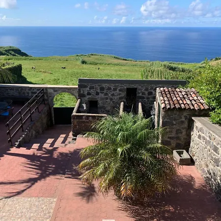 Holiday home Casa Do Tio Soares Feteira Grande